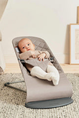 Babybjörn Balance Bliss Ana Kucağı Cotton Oyuncaklı /Sand Grey